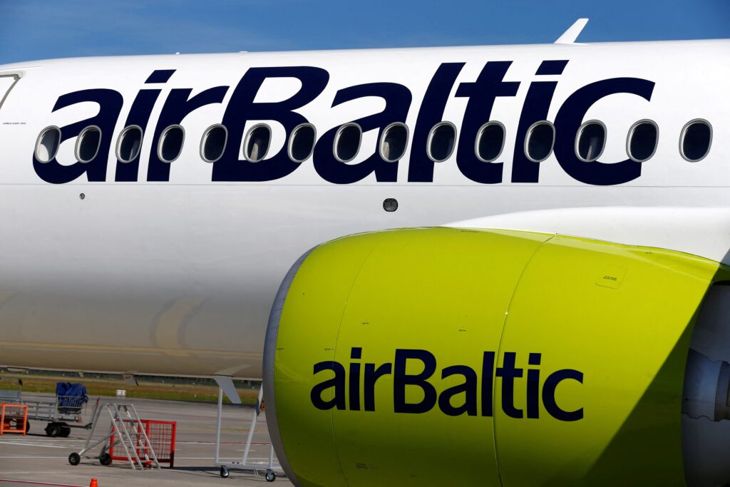 AirBaltic pede recuperação judicial nos EUA em meio à guerra com o Irã