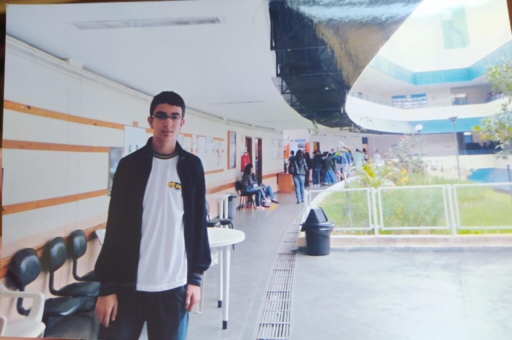 Da periferia ao MBA nos EUA: jovem é o 1º da família a fazer faculdade