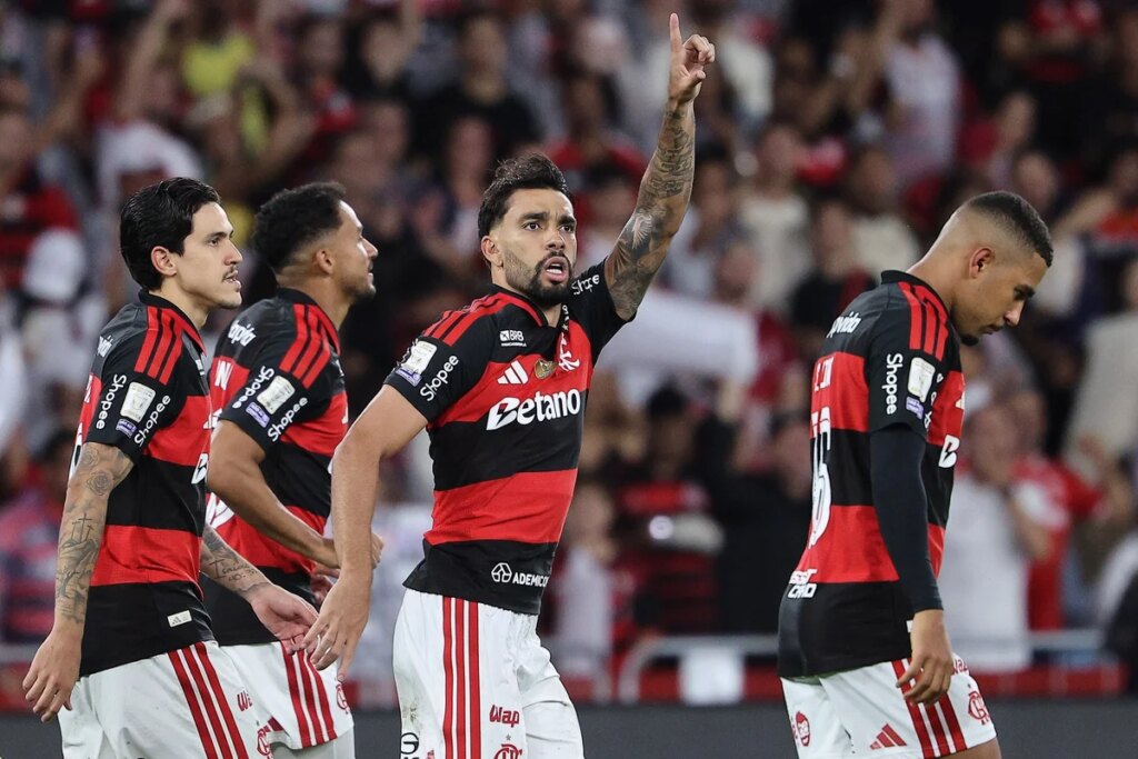 Brasileirão: Flamengo mantém favoritismo e tem 66% de chance de título