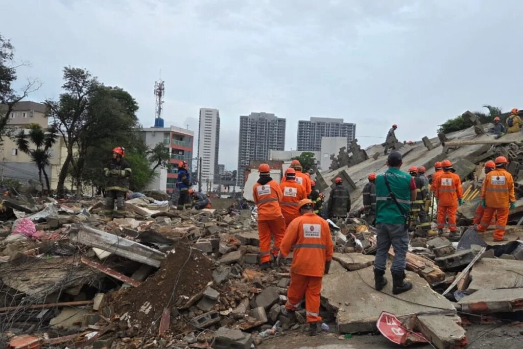 Servidora que atestou demolição de prédio antes de mortes é ouvida pela CGM