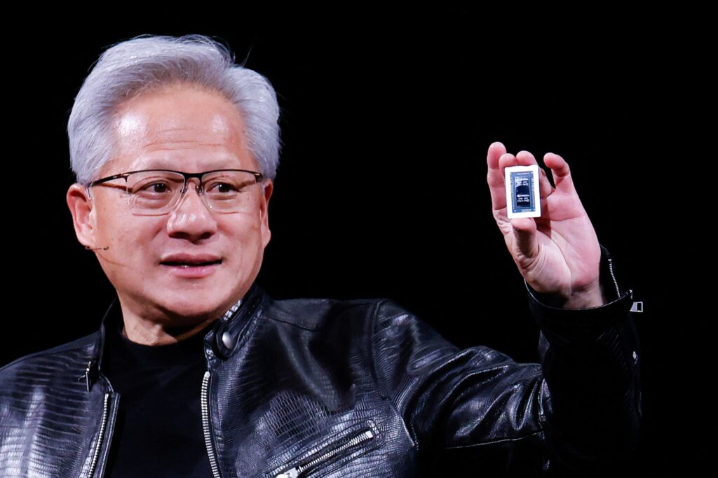 Ações da Nvidia batem recorde e empresa se aproxima de valer US$ 6 tri
