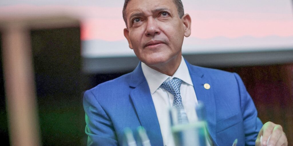 TSE não participa de mudança de locais de votação, diz Nunes Marques
