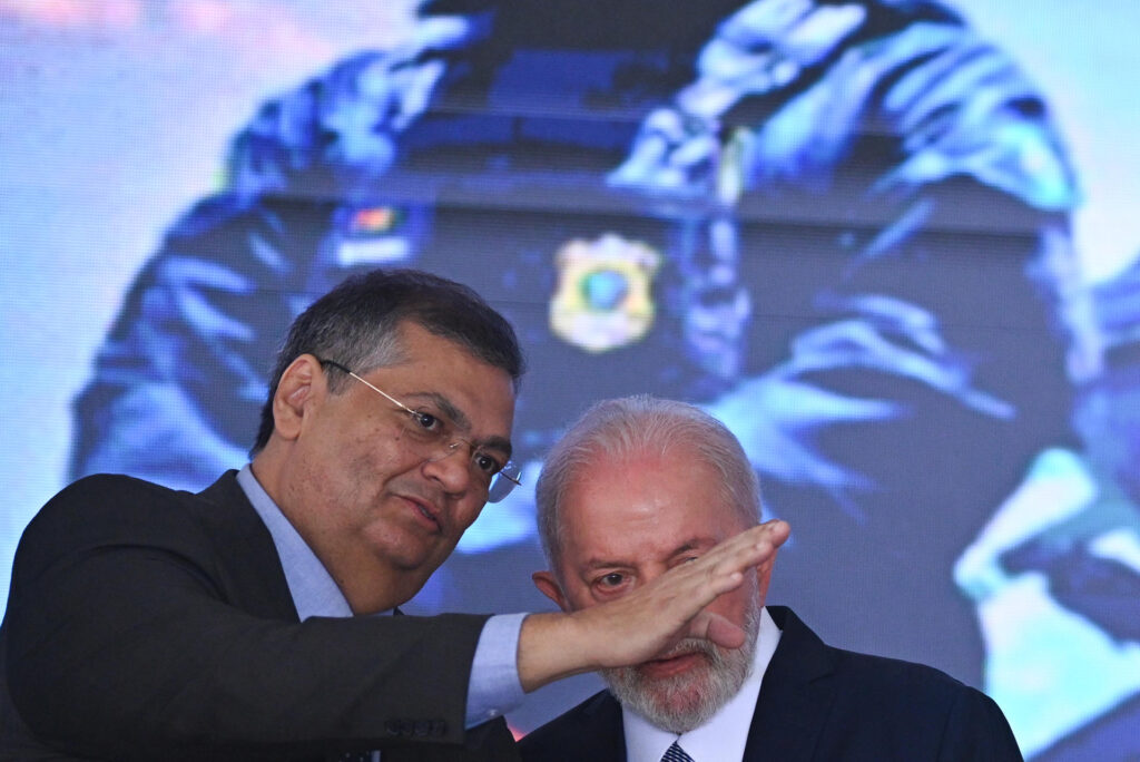 PT quer blindar STF e eleições contra Lei Magnitsky dos EUA