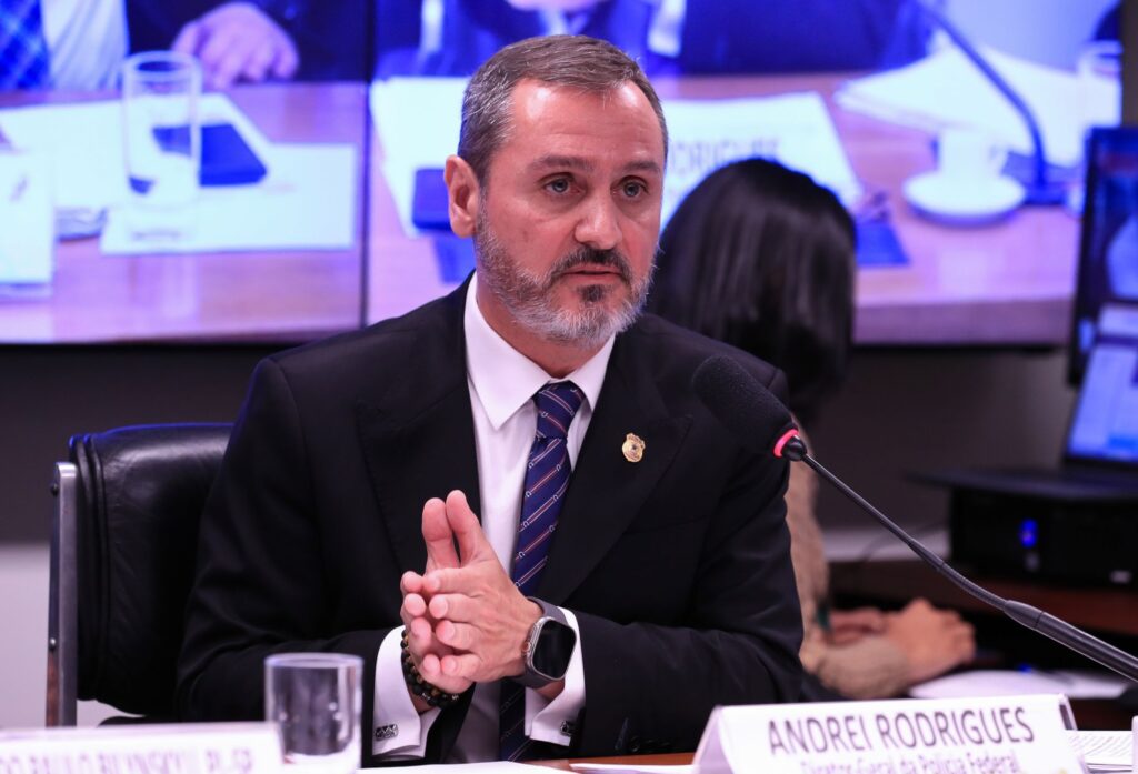 MPF apura se chefe da PF vazou dados sigilosos sobre irmão de Lula no caso INSS