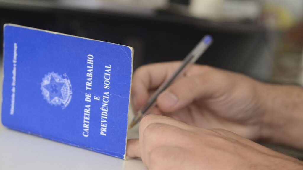 Entidades alertam para votação do fim da escala 6x1 antes do segundo turno