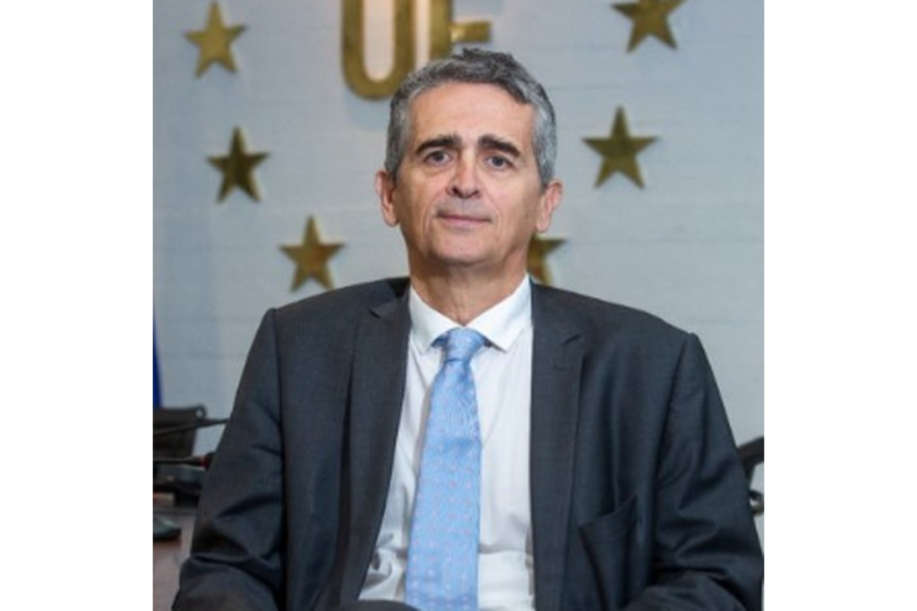 Entrevista: UE acha 'difícil' liberar carne brasileira antes de 2 anos