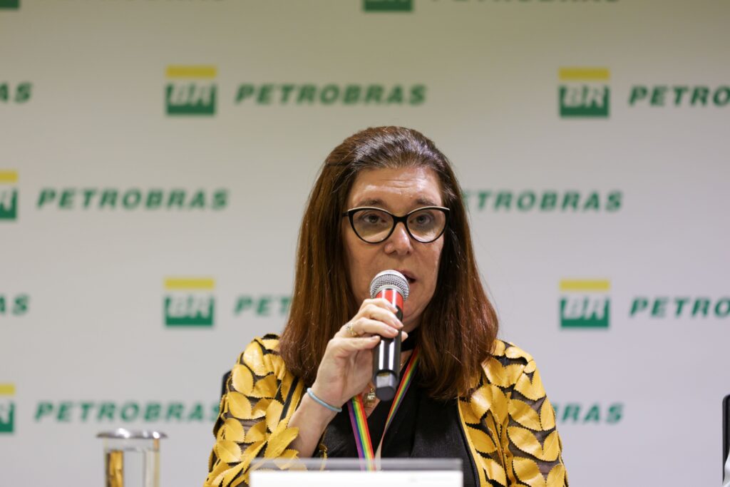 Presidente da Petrobras diz que petróleo encontrado é de 'boa qualidade' e não descarta novas descobertas no poço Morpho