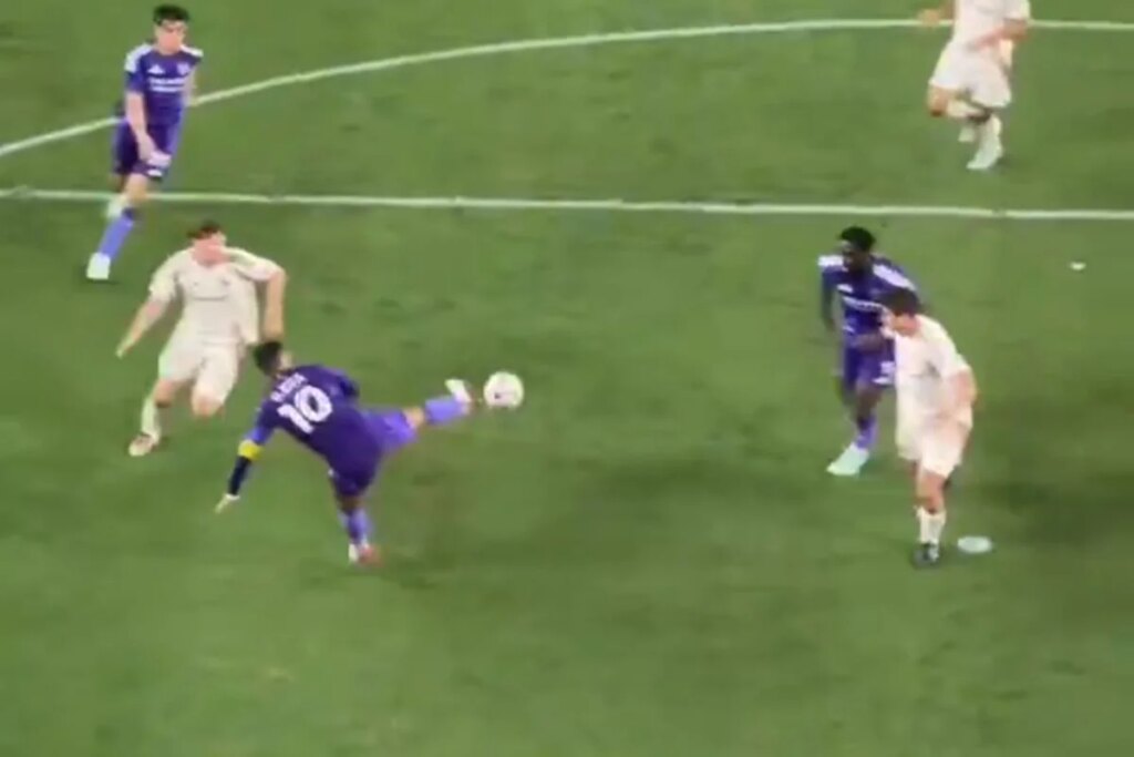 Vale Puskas? Argentino do Orlando City faz gol escorpião em goleada; veja