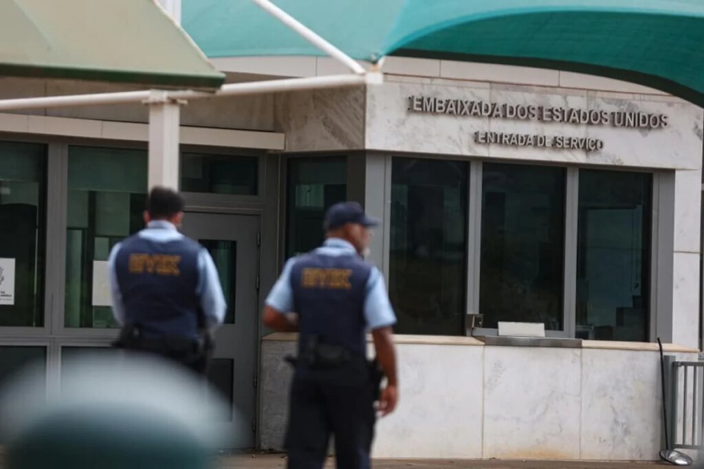 “Sem indícios de risco”, diz Andrei sobre ameaça à Embaixada dos EUA