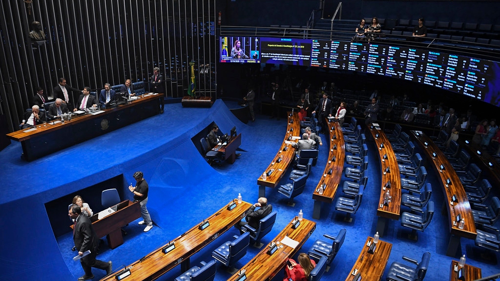 Governo costura acordo e fim da escala 6x1 pode ser votado nesta quarta