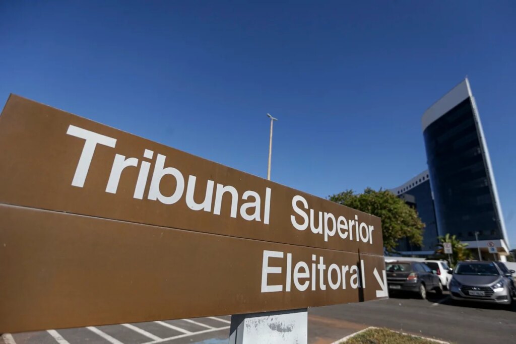 TSE dá 24 horas para Meta comprovar paridade nas campanhas de Lula e Flávio