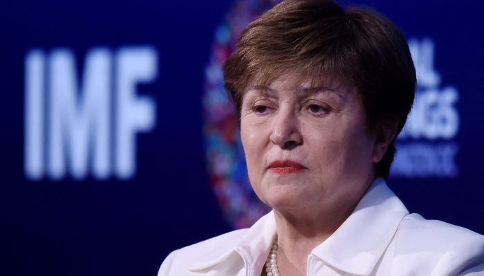 IA pode afetar 40% dos empregos no mundo e dificultar entrada de jovens no mercado, alerta FMI