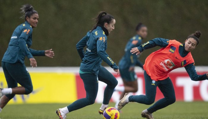 Seleção feminina estreia no Beira-Rio em amistoso contra Argentina