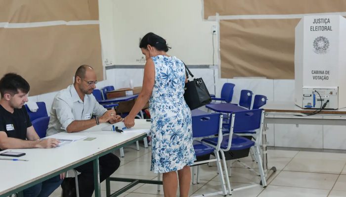Seis estados e o DF terão segundo turno para governador