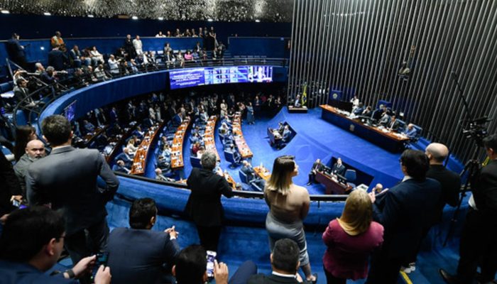 Acompanhe ao vivo: Senado vota PEC pelo fim da escala 6x1