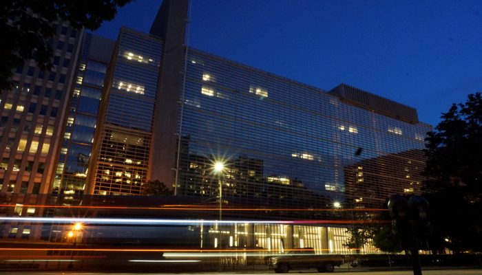Brasil fica para trás e deve crescer menos que América Latina em 2026, diz Banco Mundial