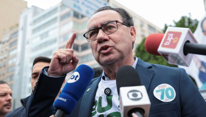 Terceiro colocado, Cury fala em manter “silêncio” no segundo turno