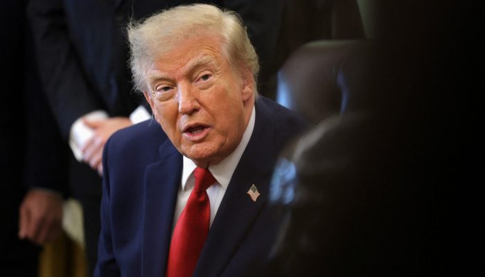 Crítico dos juros nos EUA, Trump acusa dirigentes do Fed de quererem 'ver o país ir mal'
