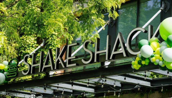 Shake Shack, rede de hambúrgueres dos EUA, chega ao Brasil com plano de abrir 40 restaurantes; veja cardápio