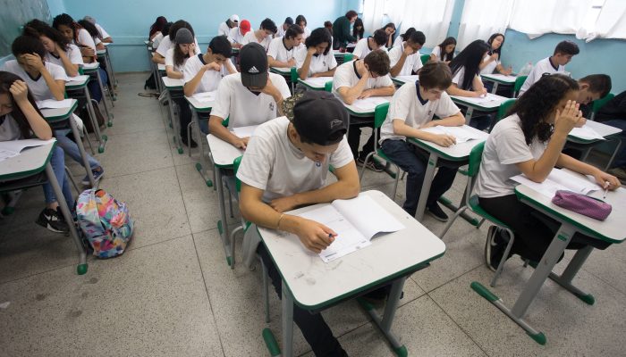 Relatório identifica milhares de resultados atípicos no Provão Paulista, que seleciona para universidades públicas