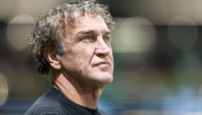 Cuca analisa eliminação do Santos e diz que jogadores sentiram o jogo