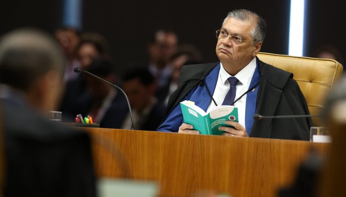 Dino defende decisões do STF em eleições após debate da Globo