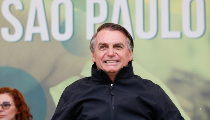 Justiça mantém multa de R$ 290 mil a Bolsonaro por não usar máscara na pandemia