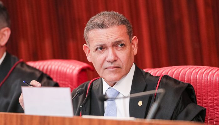 Deputado petista pede que STF afaste Nunes Marques do TSE