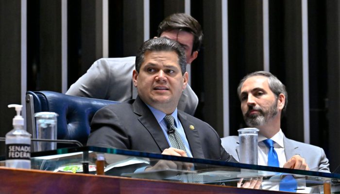 "Irresponsabilidade de Lula", diz advogada sobre perdão a MEI