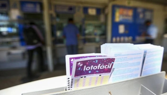Confira resultado da Lotofácil 3794, sorteada hoje (1º/10)