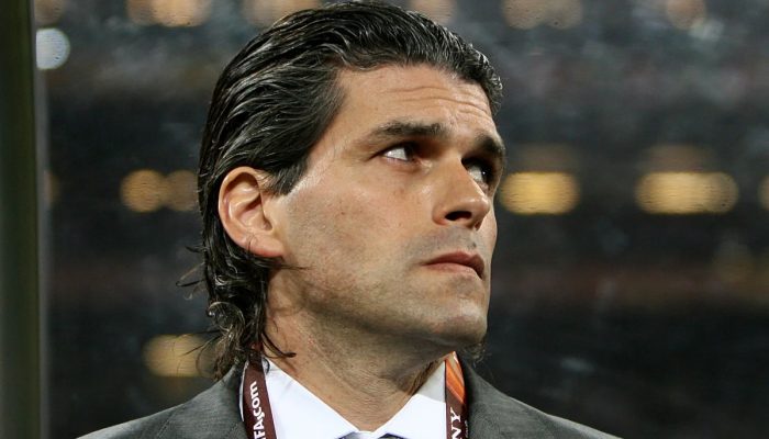 Ex-Flamengo vendia diploma falso de técnico a astros do futebol brasileiro