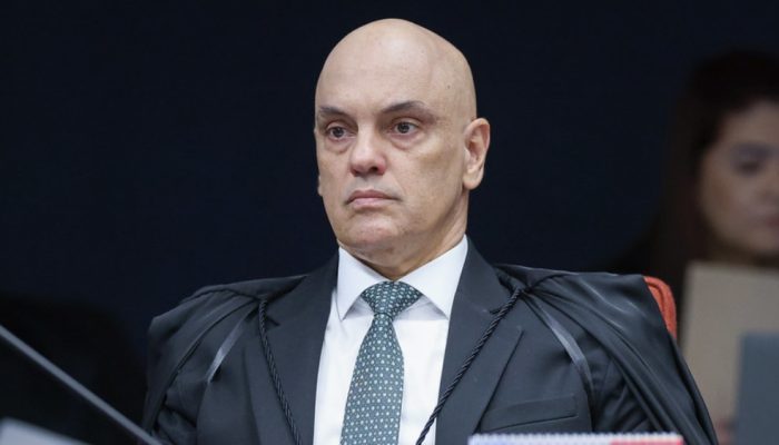 Moraes vota em colégio de São Paulo sob crise no STF por relação com Vorcaro