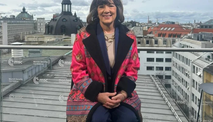 Após 43 anos, Christiane Amanpour deixará a CNN americana