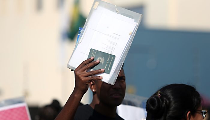 Prefeituras terão custo extra de R$ 5 bi com terceirizados após fim da escala 6x1