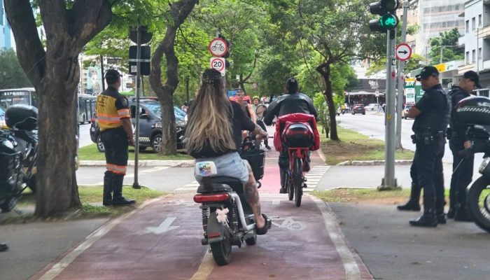 Faria Lima concentra abordagem a bike elétrica na 1ª semana de fiscalização