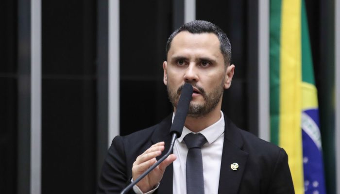 Cleitinho Azevedo é eleito governador de Minas Gerais no primeiro turn