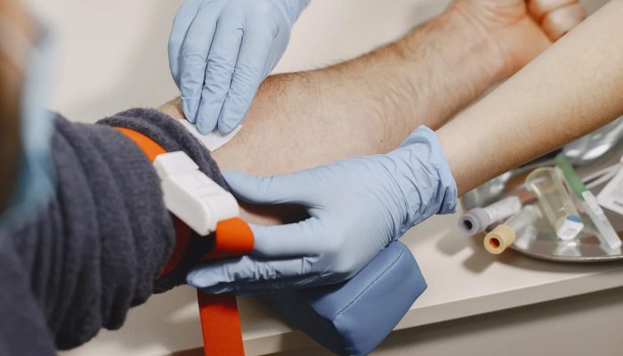 Testemunhas de Jeová mudam regras sobre doação e recebimento de sangue