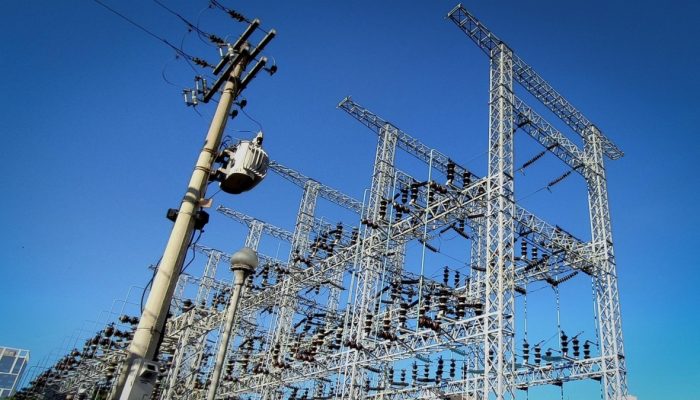 Inflação cai 0,32% em agosto com redução da conta de luz, alimentos e transportes