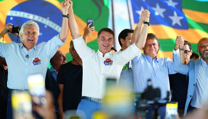 Flávio amplia frente política e acumula vitórias no 2º turno