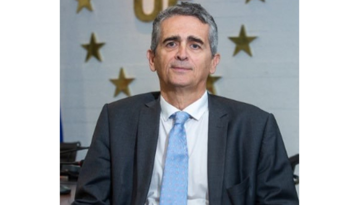 Entrevista: UE acha 'difícil' liberar carne brasileira antes de 2 anos