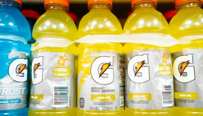Gatorade recolhe 122 mil caixas de bebida por corante não declarado nos EUA
