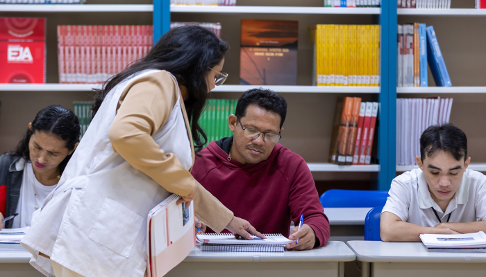 EJA: Como a Educação de Jovens e Adultos transforma trajetórias