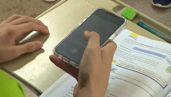 Alunos de países ricos têm seu pior desempenho escolar da história do Pisa; hábito de leitura despencou