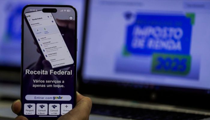 Quase 500 mil brasileiros na malha fina receberão carta da Receita Federal