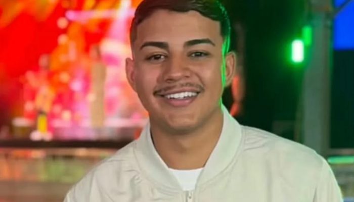 Filho de liderança do PT-DF morreu após misturar energético e lança-perfume