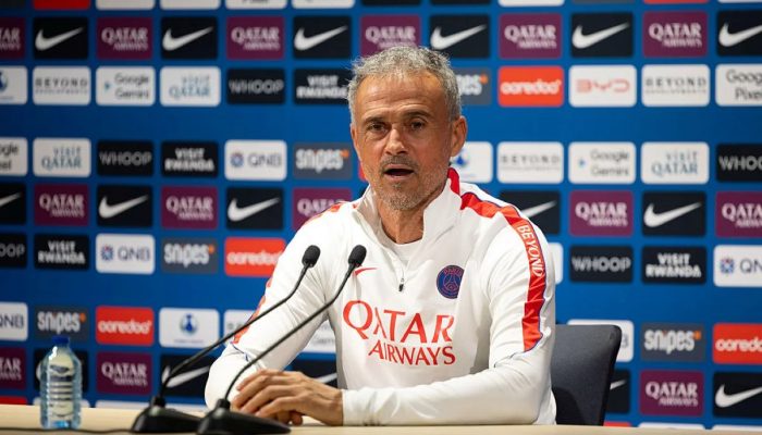 Luis Enrique elogia o Barcelona antes de confronto pela Champions League