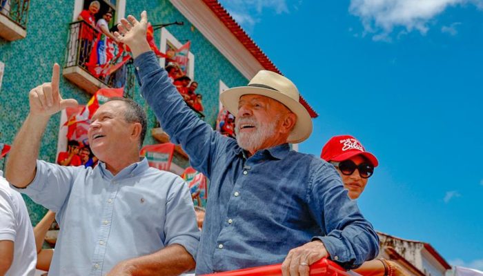 Lula promete quarto mandato histórico e “surra nos bolsonaristas”