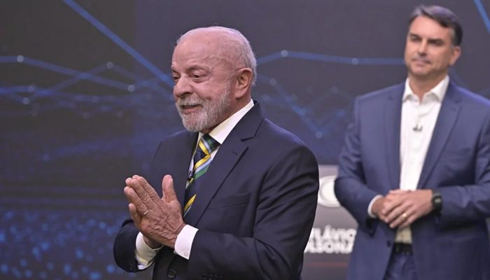 Lula diz que “Flávio anda lendo as coisas que o governo está fazendo”