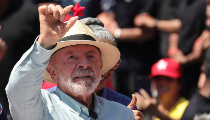 Lula diz que “não sabia” de problema das bets e que vai limitar cartões de crédito