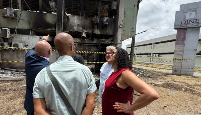 UFPE terá R$ 40 milhões para repor equipamentos destruídos em incêndio